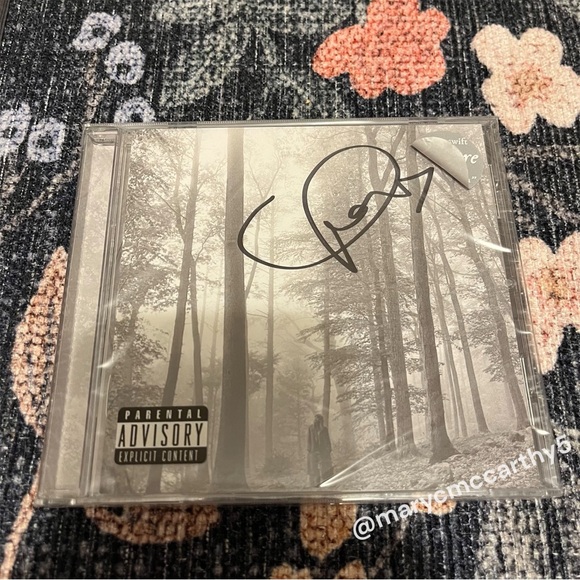 Taylor Swift Other - SIGNED Taylor Swift Folklore CD | New & Sealed